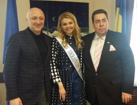 На Сорочинском ярмарке американцы устроят конкурс скоростного поедания галушек