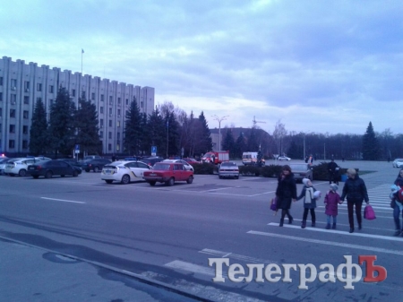 В Кременчуге "заминировали" мэрию