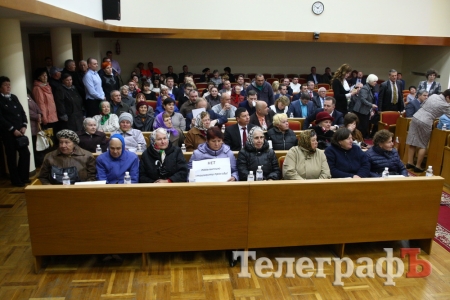 Бунтующая Реевка: кременчужане пикетируют мэрию