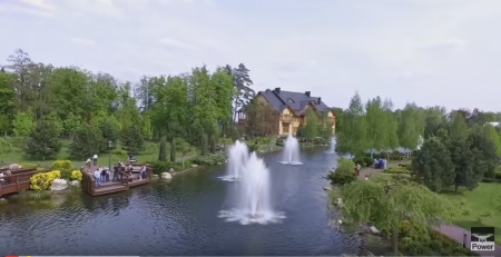 Межигорье с высоты птичьего полета Межигорье с высоты птичьего полета