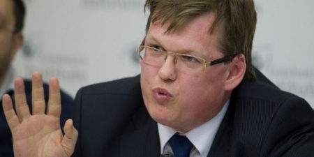 Вице-премьер Розенко уточнил, что значит «отказаться селянам от газа» Вице-премьер Розенко уточнил, что значит «отказаться селянам от газа»