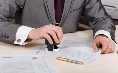 Жениться и разводиться – в Центр, регистрировать рождение или смерть – на Водоканал