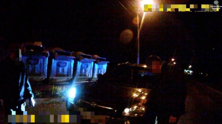 Кременчужанин обматерил патрульных и порвал протокол Кременчужанин обматерил патрульных и порвал протокол