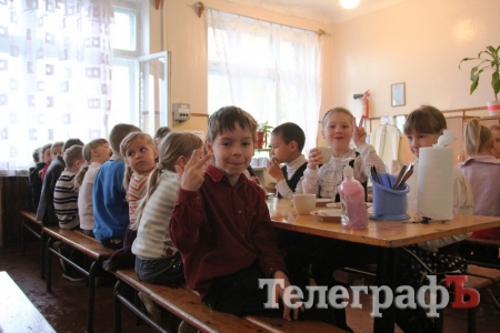 УВАГА! Шкільна їжа! Школи перевірятимуть без попередження до кінця 2016-го року