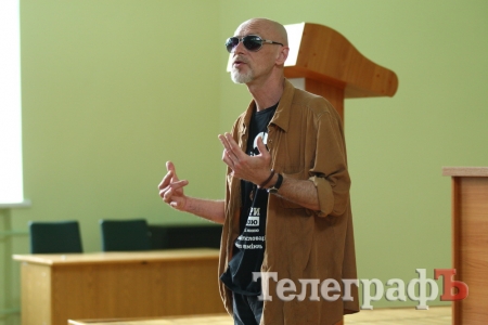 “Двічі починав нове життя: раз — після розпаду СССР, а вдруге — коли завязав з бухлом”, - Іздрик