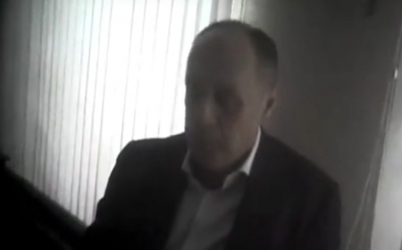 Мэр Полтавы Мамай договаривается с судьёй (съёмка скрытой камерой) Мэр Полтавы Мамай договаривается с судьёй (съёмка скрытой камерой)