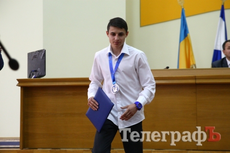 Тренерів збірної України з хокею нагородили у Кременчуці