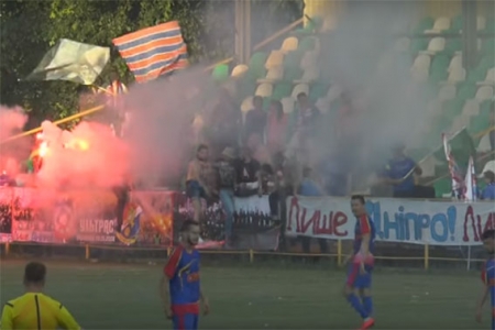 Директор футбольного клубу "Полтава" хотів утихомирити фанатів пістолетом (доповнено)