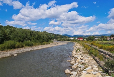 Летний отдых: Куда из Кременчуга уехать на поезде