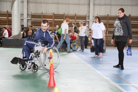 Коляска та милиці не перешкода для спорту