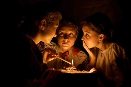 "Заговор чтобы дочь не гуляла нигде а сидела дома", - что ищут жители Полтавщины в Яндексе "Заговор чтобы дочь не гуляла нигде а сидела дома", - что ищут жители Полтавщины в Яндексе