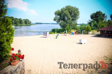 Купальный сезон-2016: Центральный пляж превращается в болото