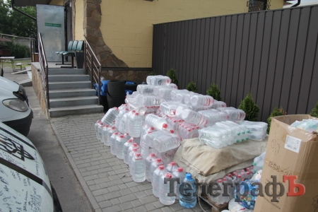 Волонтери «Телеграфу» повезли допомогу на передову