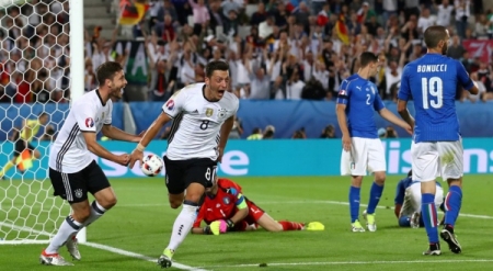 Сьогодні фінал чемпіонату Європи транслюватимуть на площі Незалежності