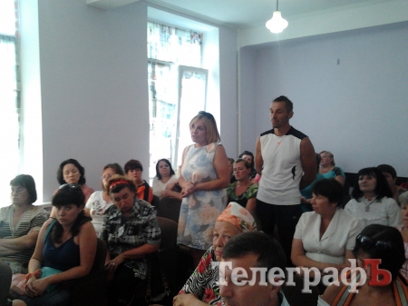 У кременчуцькій школі №2 розгорівся скандал навколо директора