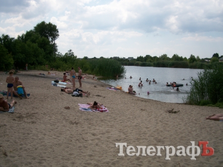 Купальный сезон-2016: Центральный пляж превращается в болото