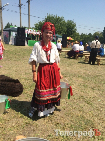 Этнофестиваль в Белецковке: чем же давится соловей?