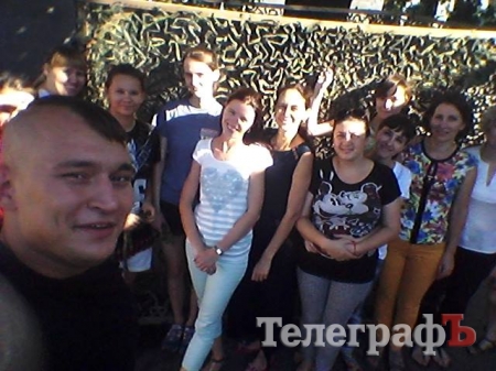 Рученьки терпнуть, злипаються віченьки...