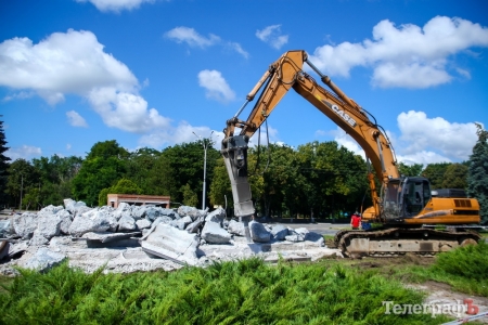 Вместо стакана площадь Победы украсит вышиванка из плитки