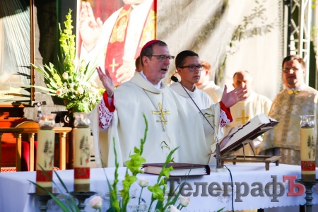 Католики зі всієї країни у Львові збирали кошти на притулок для кременчуцьких безхатченків