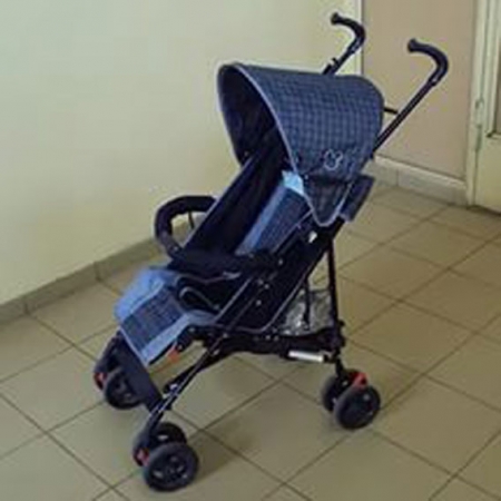 Кременчужанин вкрав у мешканки Горішніх Плавнів дитячий візочок