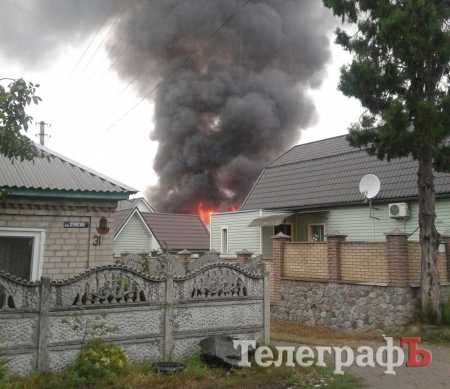В Кременчуге на Первой Занасыпи сгорел дом