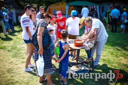 Що почому на Сорочинському ярмарку: сувеніри та цікавинки