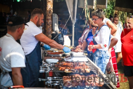 Что почём на Сорочинской ярмарке: выпить и закусить