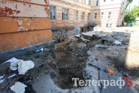 В Кременчуге начали реконструкцию бывшей школы под Центр админуслуг