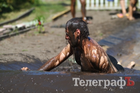 Розмір «пинзалки» не має значення, або брудні ігрища під Кременчуком