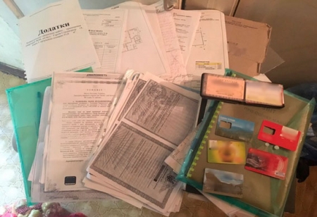 В Полтаве депутат, нотариус и компания занимались квартирными аферами