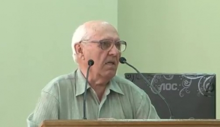 Сессия Кременчугского горсовета 30 августа: храм, Крым и горящие шины