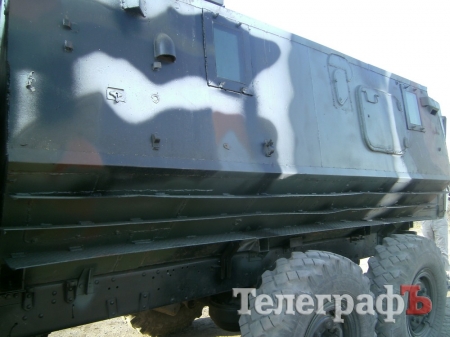 Броньований ЗІЛ від кременчужан передали батальйону «Київська Русь»