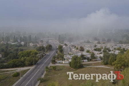 Район парка Мира с утра «накрыло» дымом