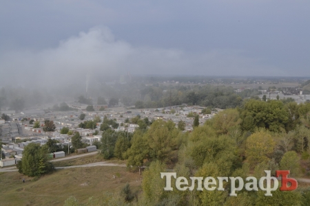 Район парка Мира с утра «накрыло» дымом