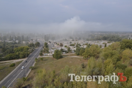 Район парка Мира с утра «накрыло» дымом