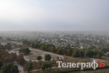 Район парка Мира с утра «накрыло» дымом