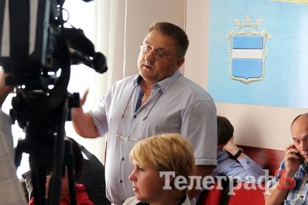 Депутаты решили не преследовать бойцов АТО, которые жгли шины на площади Победы в Кременчуге