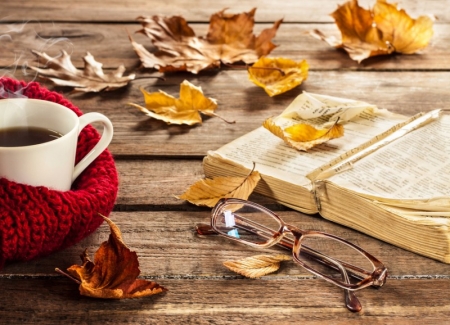 Тепле дитинство, таємниця, що змінить Європу і твори земляків: що кременчужанам почитати на вихідних