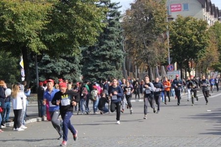 Благотворительный пробег «С верой в сердце» собрал 105 тыс грн для покупки медоборудования в кременчугский роддом