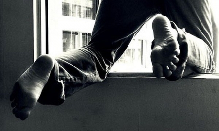 У Кременчуці пенсіонер викинувся з вікна У Кременчуці пенсіонер викинувся з вікна