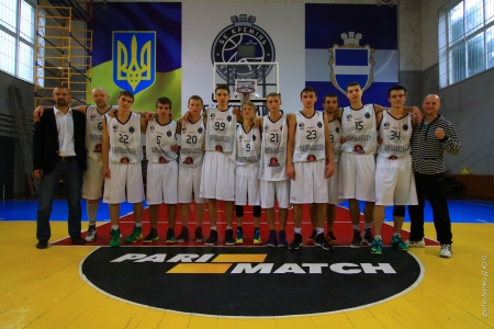 БК «Кремінь-2» з президентом Віктором Кобзистим завоювали першу перемогу (доповнено)