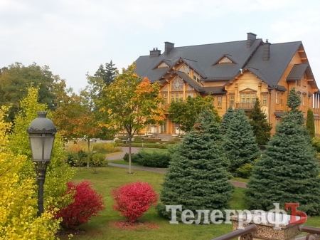 Тіньовий музей, або Межигір’я сьогодні Тіньовий музей, або Межигір’я сьогодні