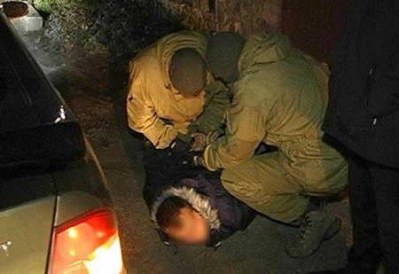 На Полтавщине задержали группу угонщиков: среди них два полицейских