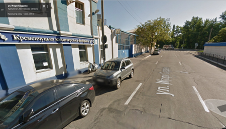 Ночью на ул. Игоря Сердюка перевернулся BMW-Х5