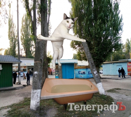 На Молодёжном появился свой «стоунхендж»