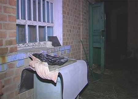 На Полтавщине в собственном доме убили семью