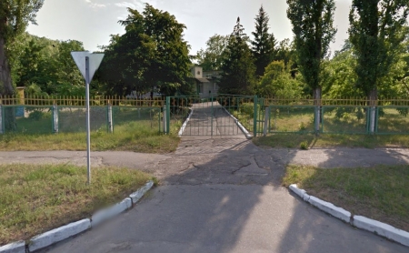 Ребенка, которого бабушка подбросила в реабилитационный центр, определили в детдом