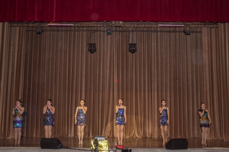 Кременчугский Тарзан, студент-ангел и тени – так началось шоу для Кременчуга