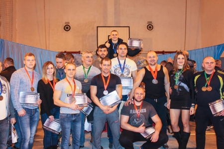 15 кременчуцьких спортсменів привезли нагороди з регіонального Кубка